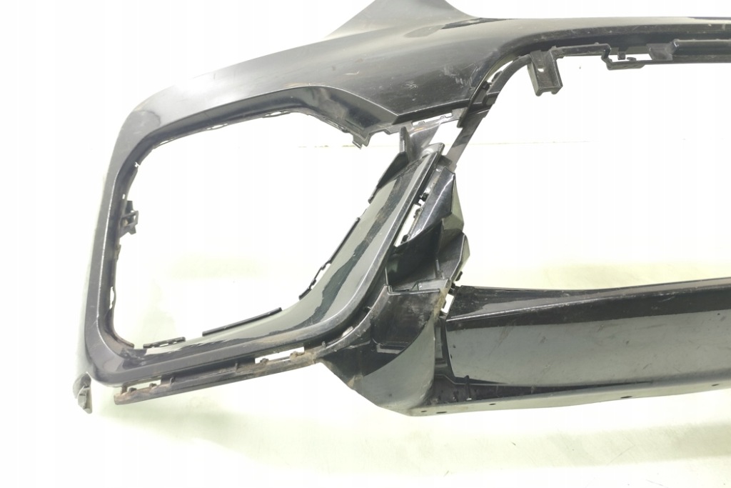 Решітка бампера середня bmw x3 f25 77382810 3.0l дизель 2015 Недорого