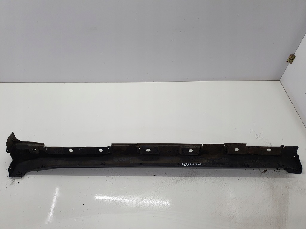 фото №6, Toyota avensis t27 молдинг поріг права 8u5