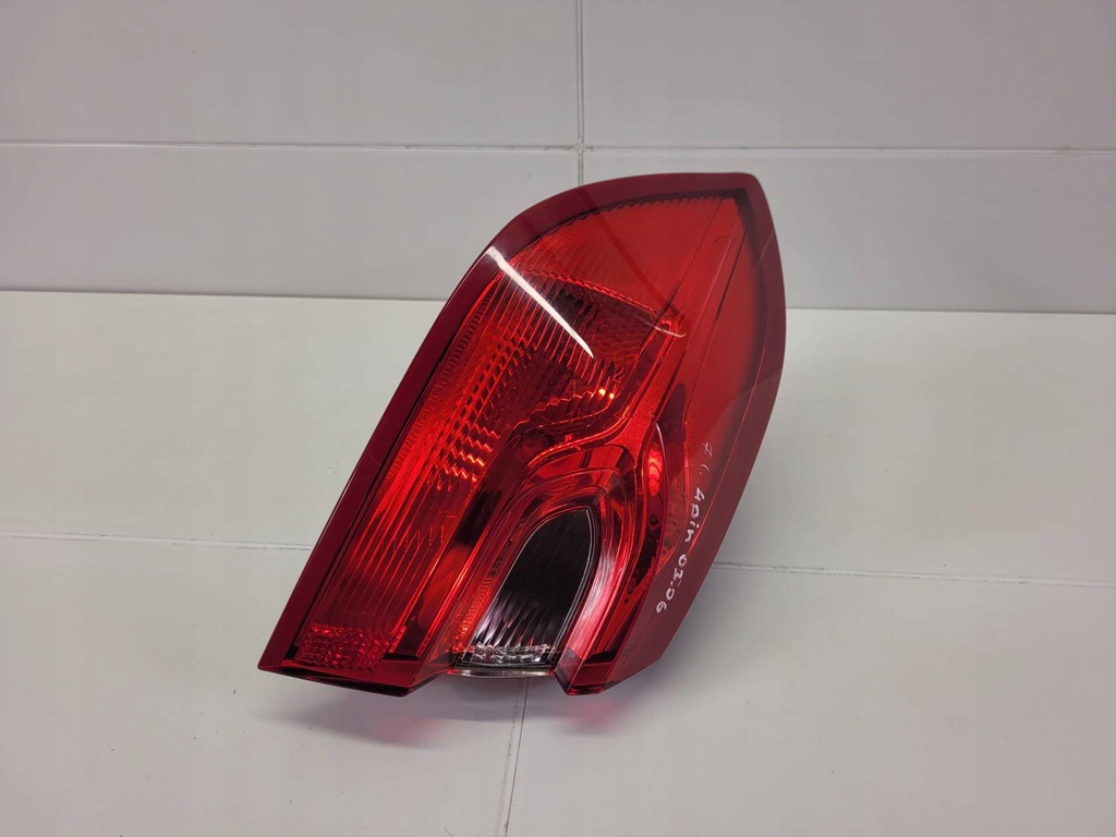 фото №12, Лампа задняя левая сторона ford fiesta 7 2019 h1bb13405 bh