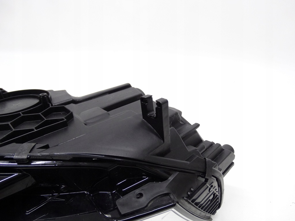 фото №13, Audi a5 ii b9 8w6 19-23 лампа правая laser led 8w6941086 оригинальная