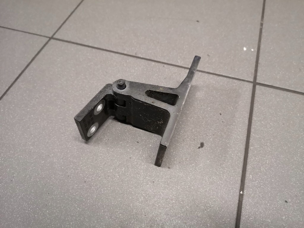 фото №3, Петля двері правий перед audi a8 d2 4d0831402