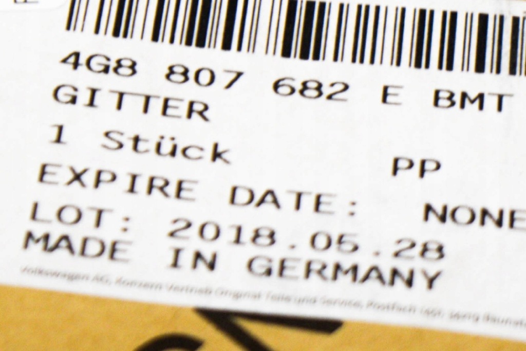 Audi a7 4ga s бампер передний правая решётка противотуманная 4g8807682e bmt с Разборки