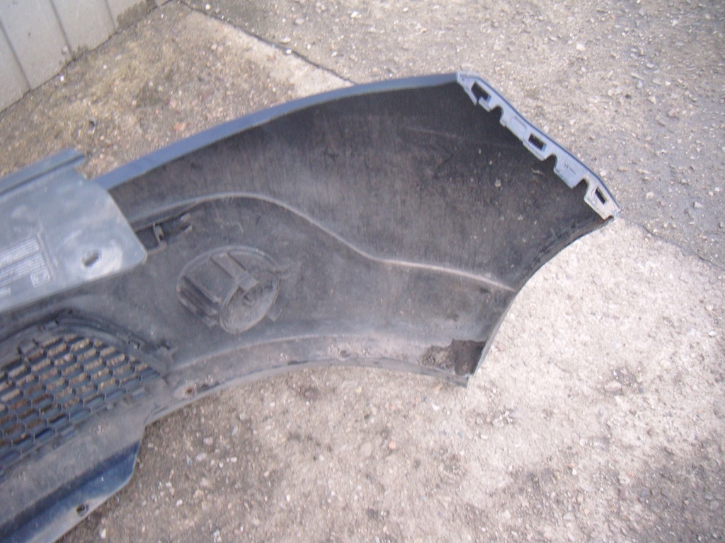 фото №9, Dacia sandero i 08-12 1.2 16v бампер перед передний код лакокрасочного покрытия dvd42