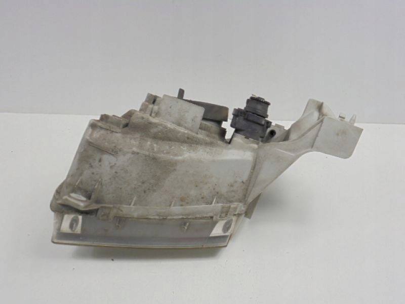 фото №4, Mazda mpv ii lw фара правый h4 r6899r