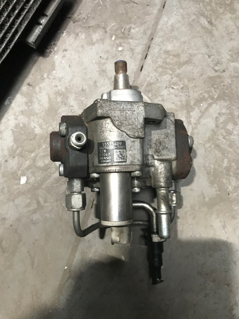 фото №1, Opel meriva 1,7 cdti насос упорскування 55575409