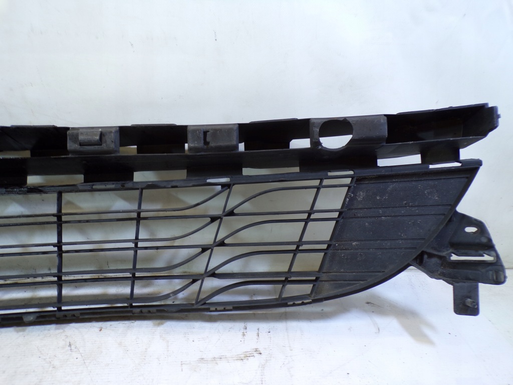 фото №7, Решётка бампера передний средняя renault megane 3 iii
