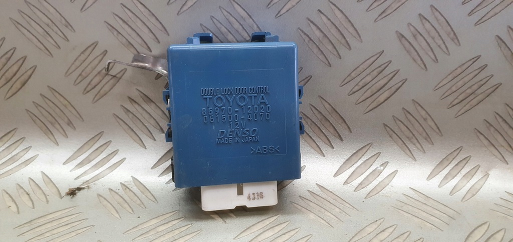 фото №1, Модуль центрального замка toyota auris i