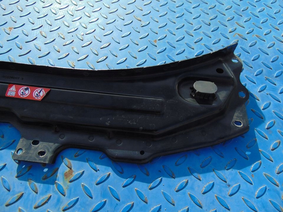 фото №3, Mercedes r-klasa w251 3.0 v6 cdi pas передний усилитель