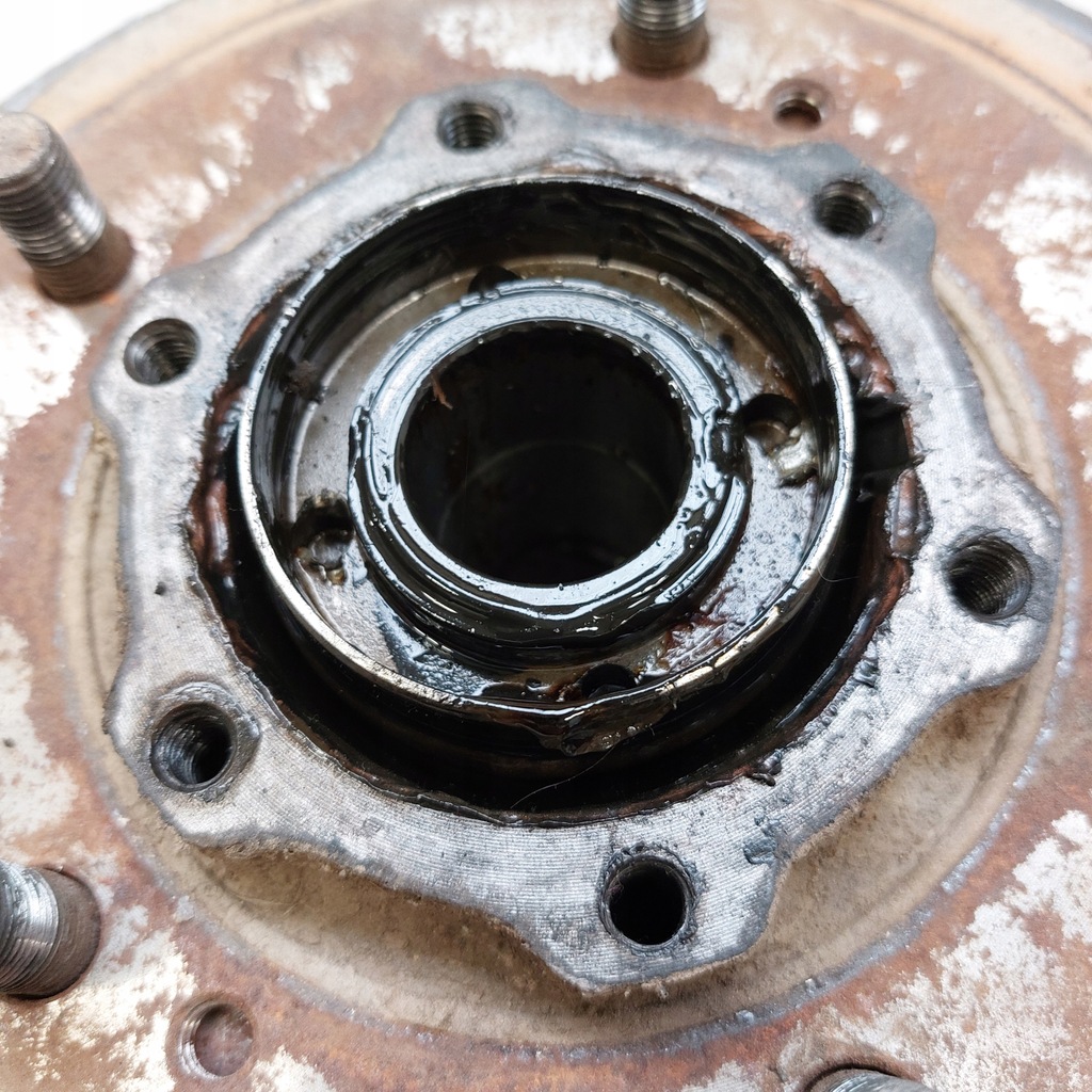 фото №13, Suzuki jimny поворотный кулак левая перед + диск