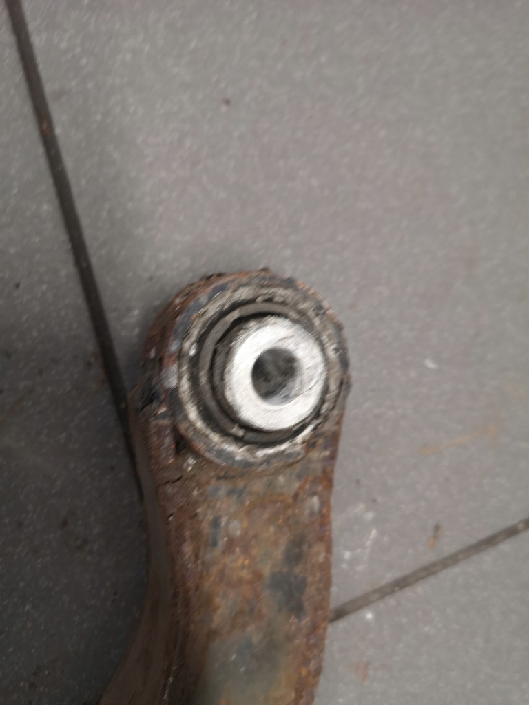 фото №6, Рычаг левый задняя audi a3 8p 1k0505323n