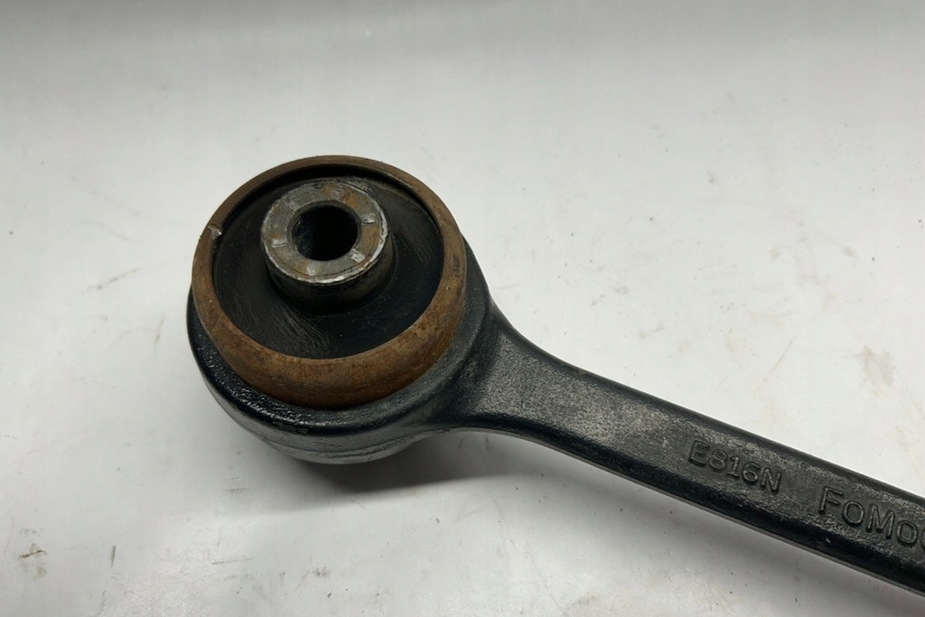 фото №10, Важіль нижній передній правий ford usa mustang convertible fr3c3078bb 2.3l