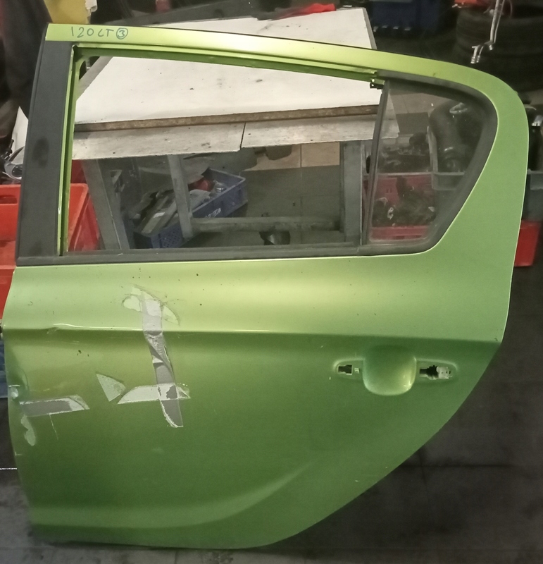 фото №1, Hyundai i20 i 10r дверь левый задняя задние tk