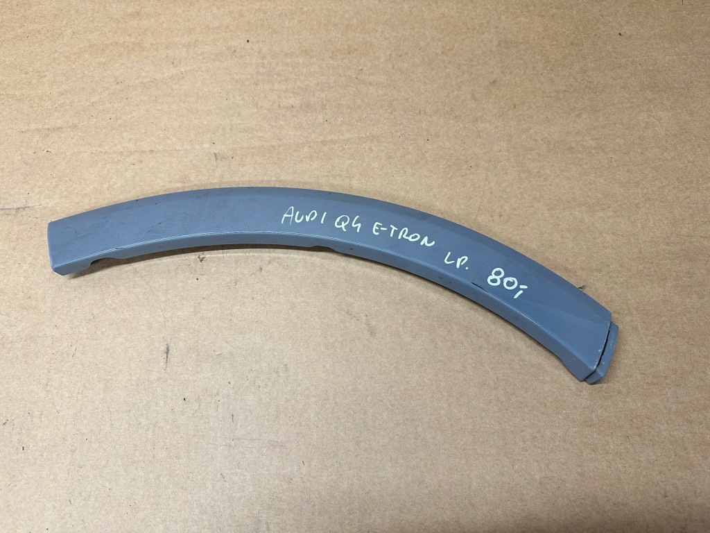 фото №1, Audi q4 e-tron молдинг na крила лівий перед передній