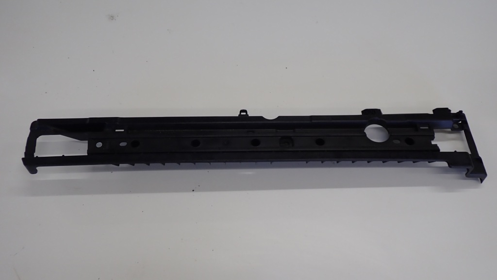 фото №1, Porsche cayenne ii молдинг багажника 7p0863600a