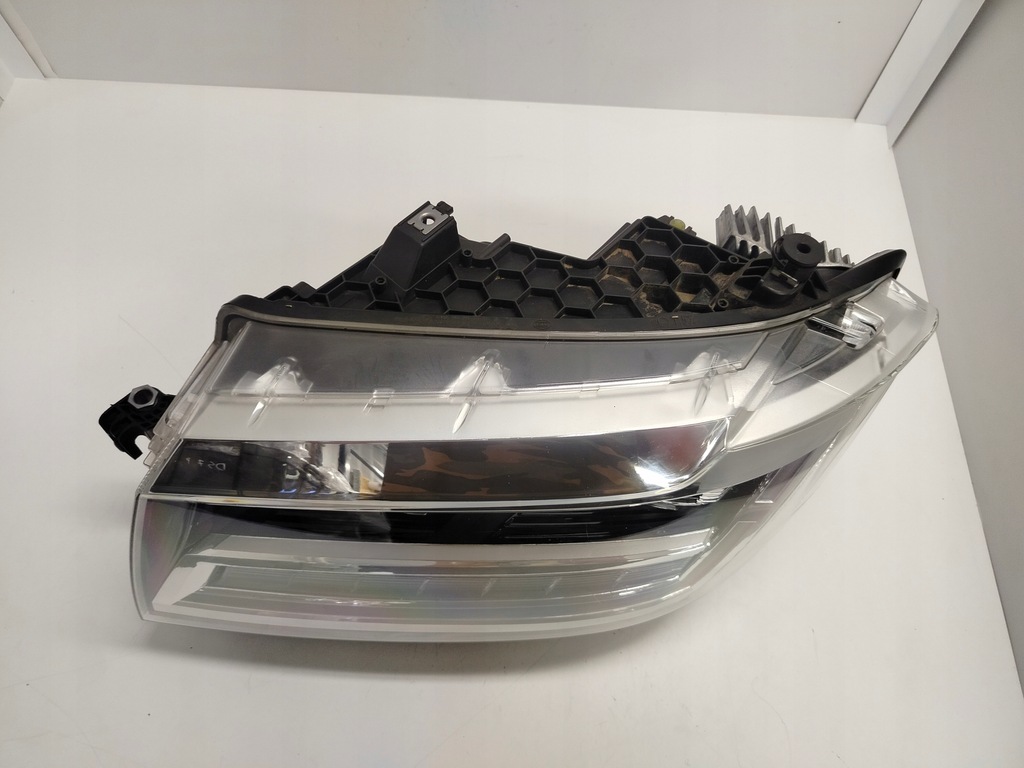 фото №9, Vw crafter ii full led лампа права ліва