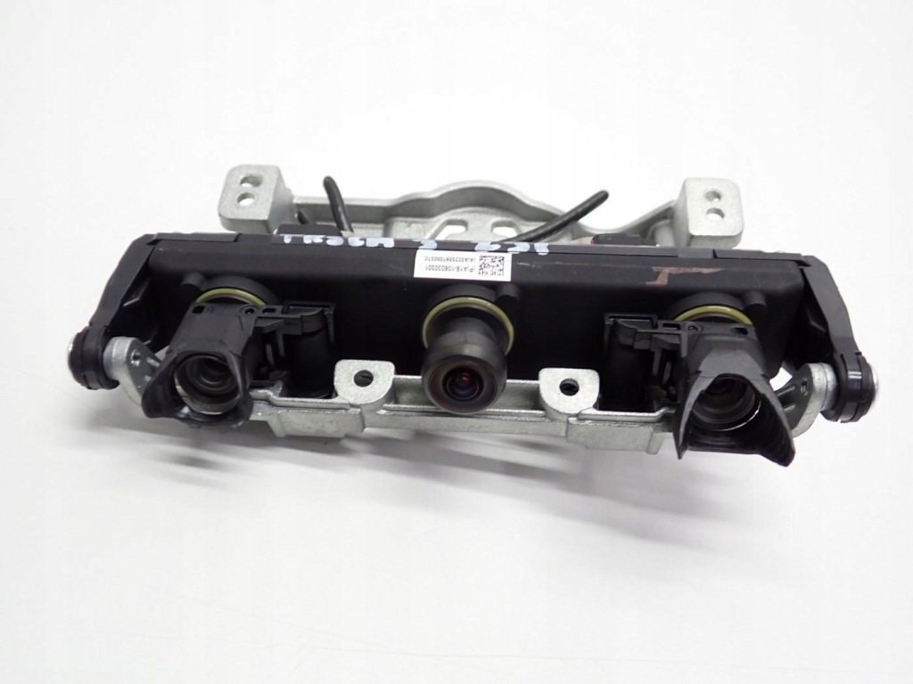 Купити Камера асистент поперечина 1143746-01-g tesla model 3 23r