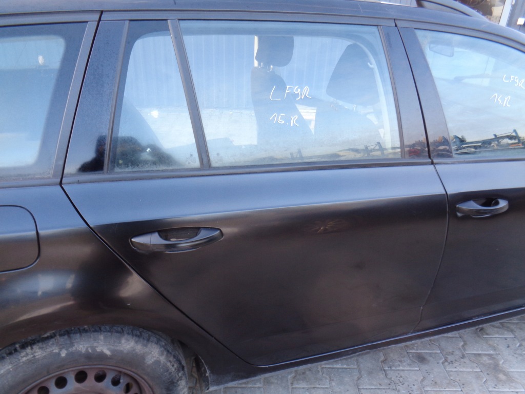 фото №1, Skoda octavia iii kombi дверь правое задняя lf9r 15r