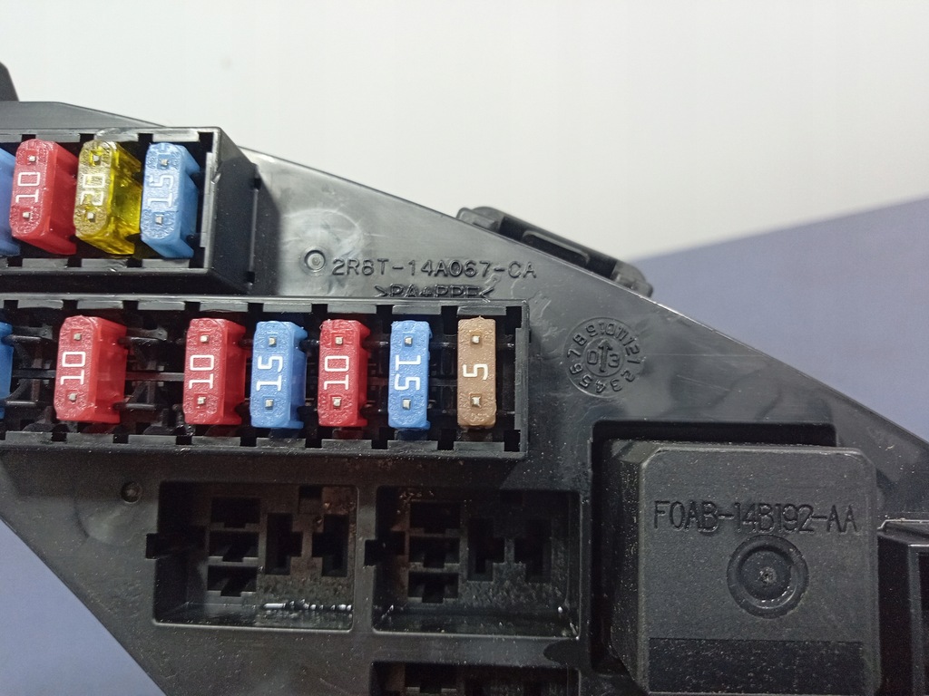 фото №4, Jaguar s-type коробка корпус предохранителей 2r8t-14a003-fb