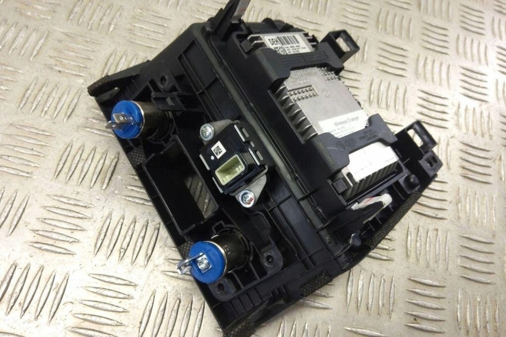 фото №9, Зарядное устройство индукционная kia niro 95560g5000 1.6l 2018