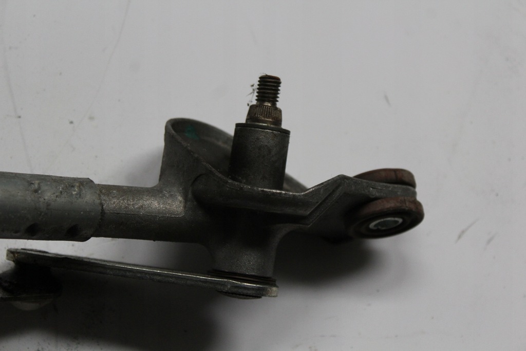 фото №13, Toyota оригинальный номер 85110-05060 механизм дворник