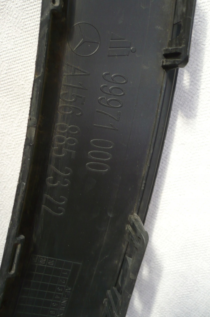 фото №16, Mercedes gla x156 молдинг крыла левая перед оригинал