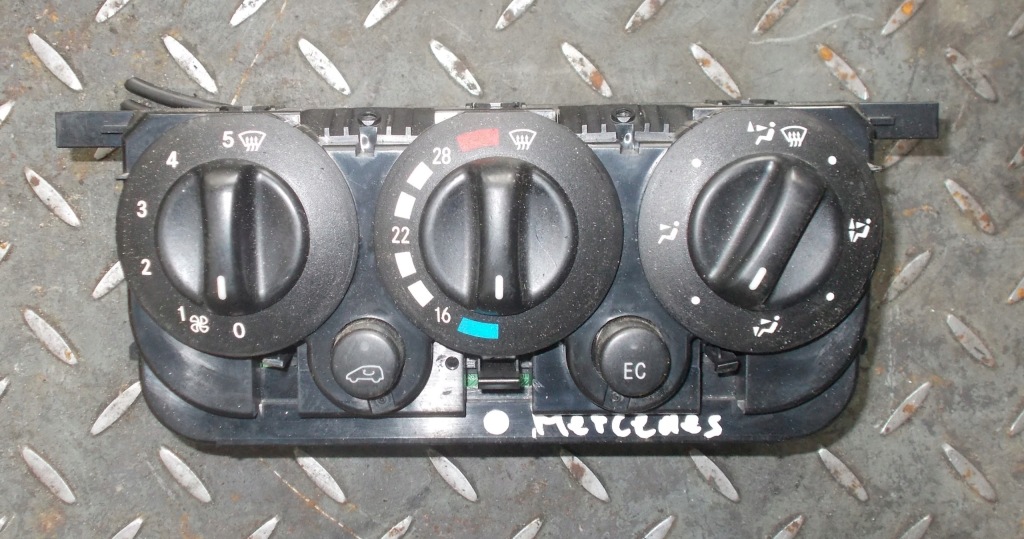 фото №1, Панель керування вентиляція mercedes a170