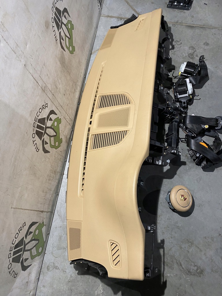 фото №9, Porsche macan 95b панель приладів консоль ремені