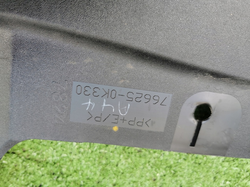 фото №6, Toyota hilux 8 viii брызговик подкрылок правый задняя lub левый задняя 2015-2024