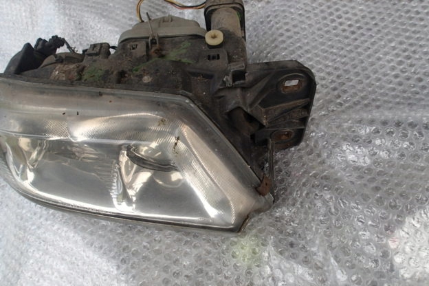 фото №3, Alfa romeo 166 лампа правая передняя