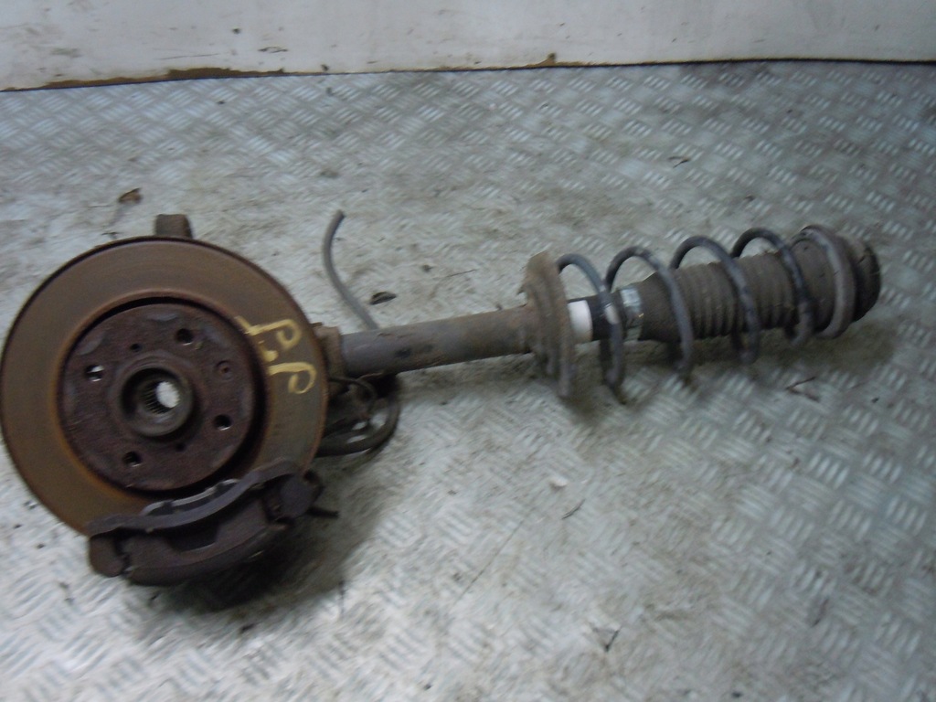 фото №1, Поворотный кулак амортизатор правый перед peugeot 107 c1