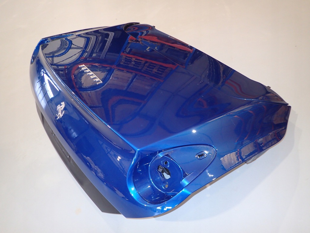 Ferrari california f149 кришка багажника задній задня комплектна Оригінал