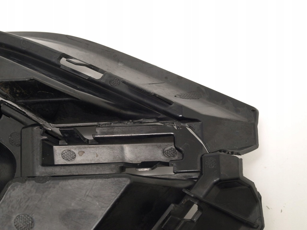 Volkswagen group audi q3 2 2 s-line решётка бампера правая  перед 83a807682d Недорого