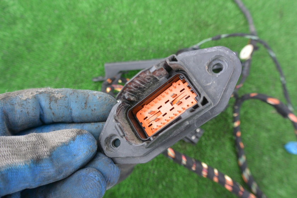 фото №5, Джгут двері keyless права mercedes gl ml 164