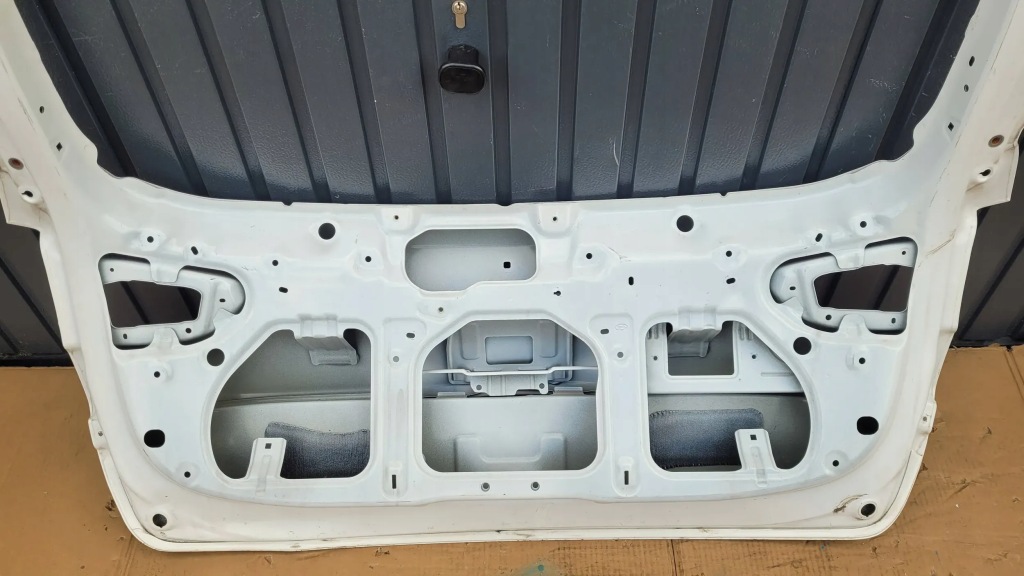 Hyundai i30 iii kombi 17+ крышка багажника крышка багажника задняя задняя fv в Украине