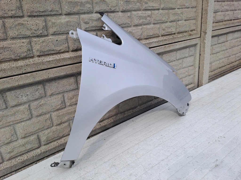 фото №3, Toyota prius plus крыло передний правый оригинал