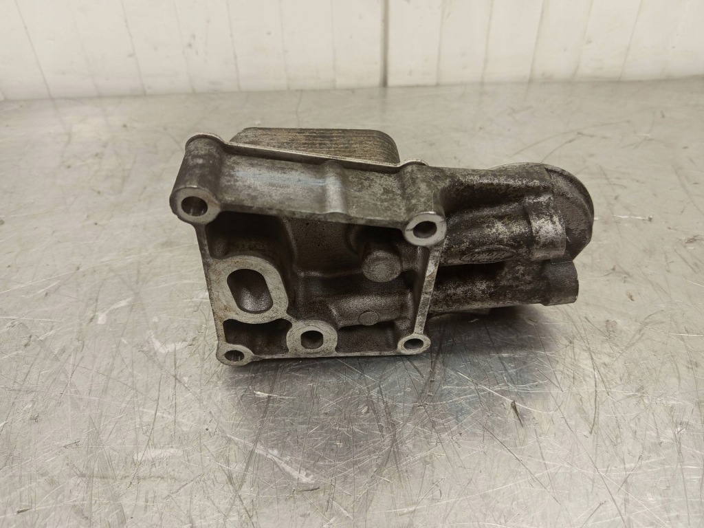 Основание кронштейн фильтра масла ford focus mondeo transit 1.8 tdci 8370709 Киев