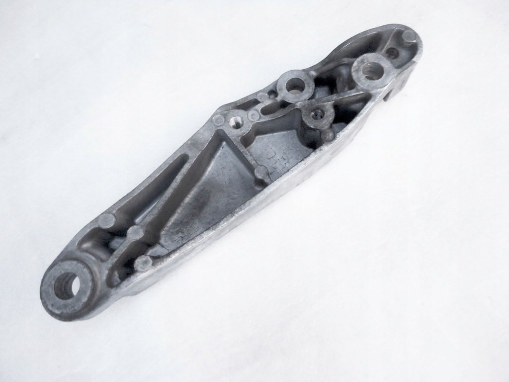 фото №3, Opel meriva astra , combo 1,6cdti кронштейн коробки