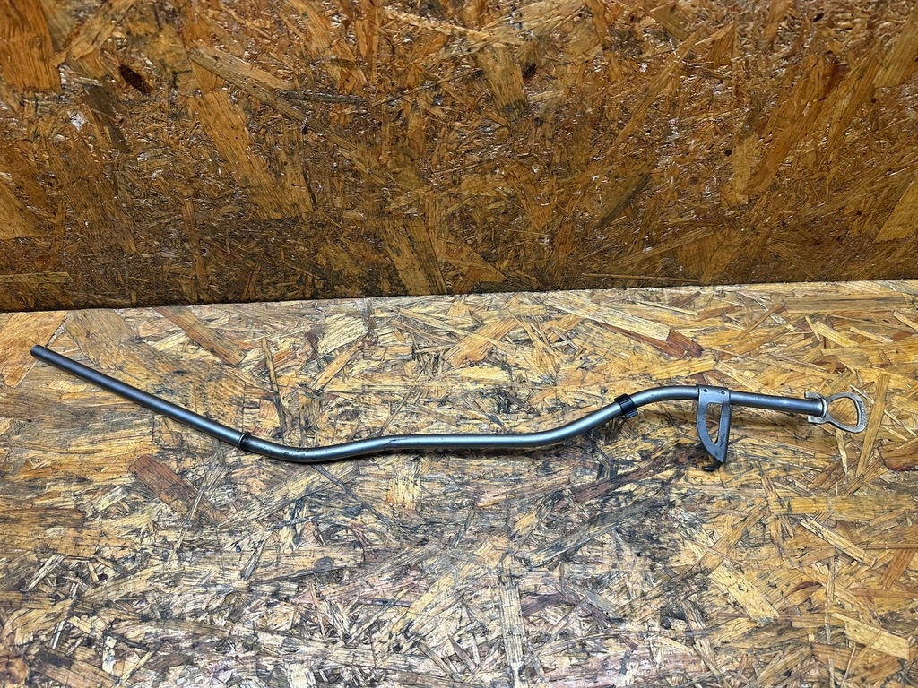 фото №1, Щуп щуп оливи mercedes cla 1.6 cgi a2700103901