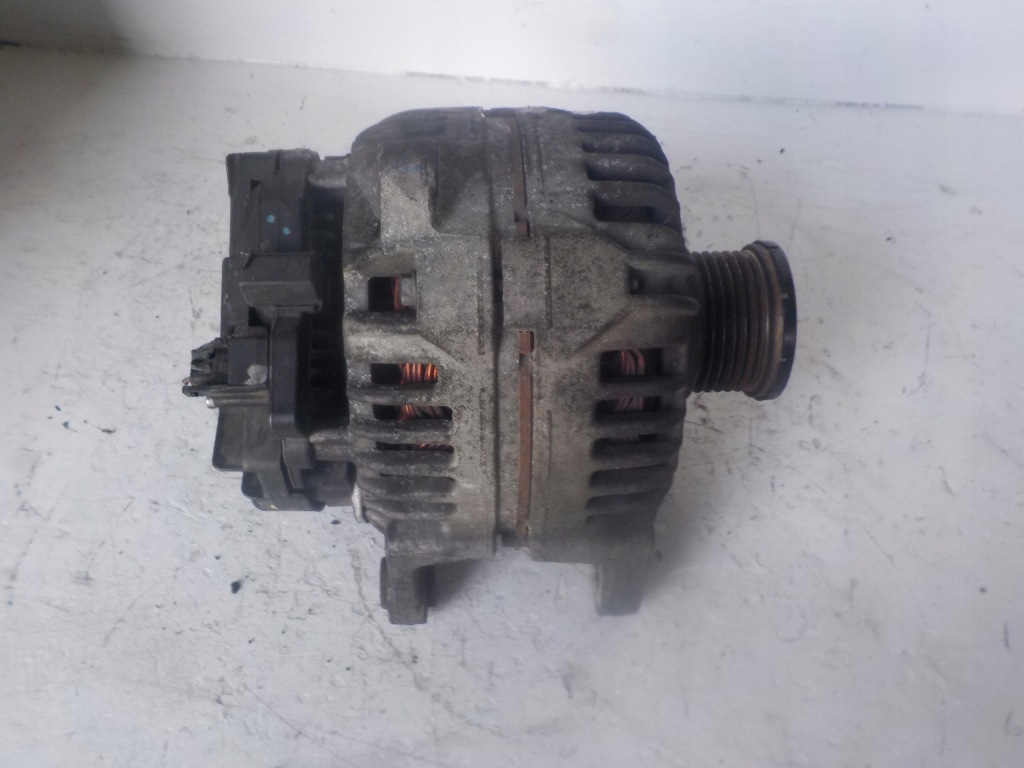 Купить Renault clio 3 2.0 b генератор 0124425075