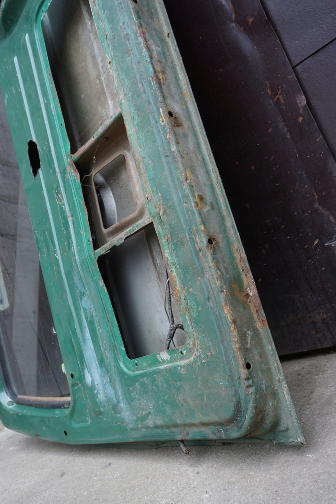 фото №15, Suzuki samurai крышка багажника дверь задняя багажника с стекло 410 413 blaszak