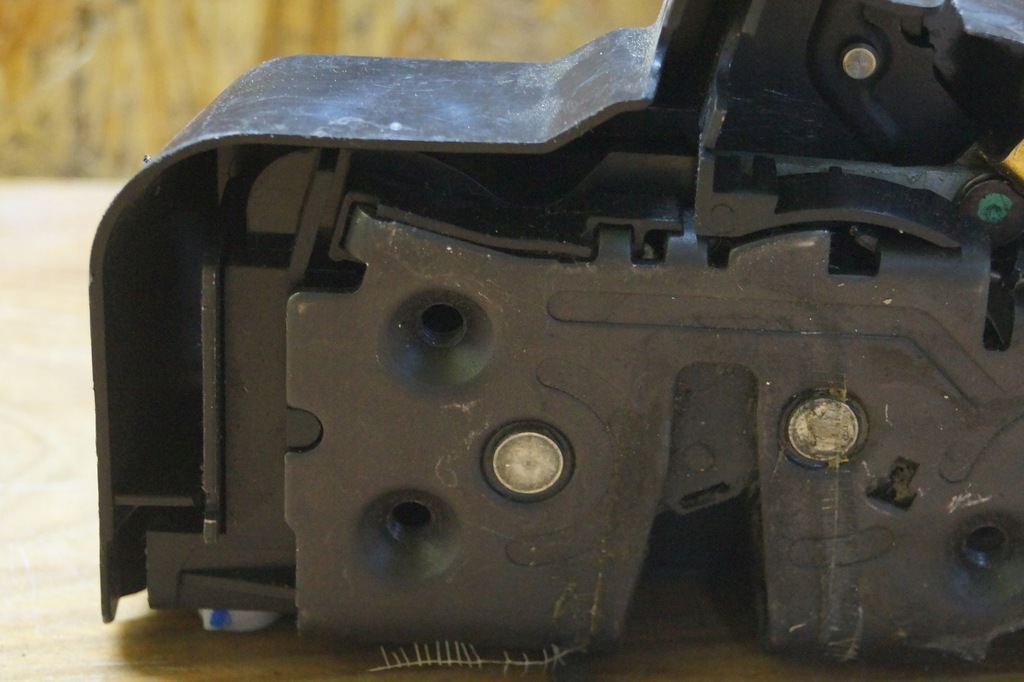 фото №9, Замок двері правий задня land rover discovery iii