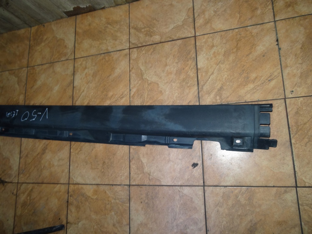 фото №4, Volvo v50 молдинг поріг ліва