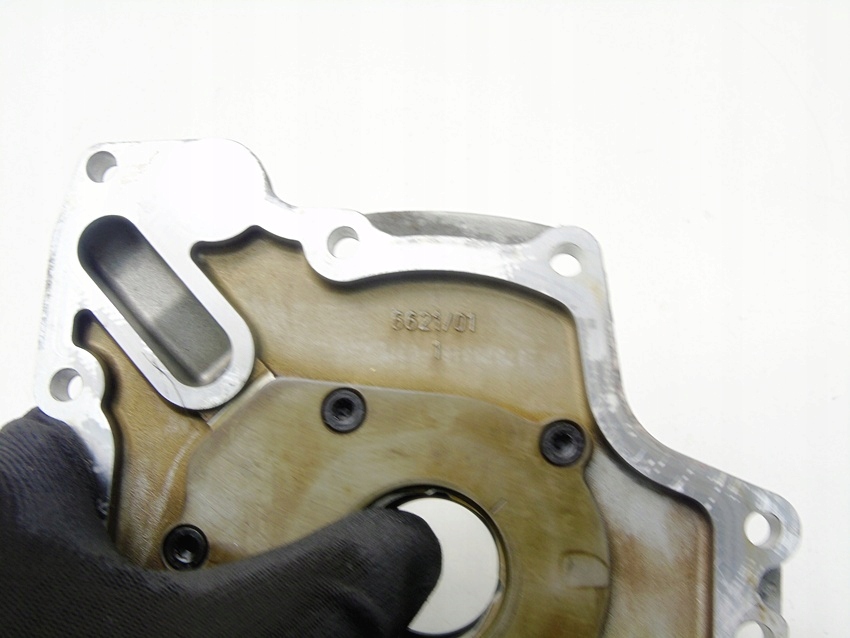 фото №7, Насос оливи 1.6 fsi audi a2 golf 4 bora bad 036115105e