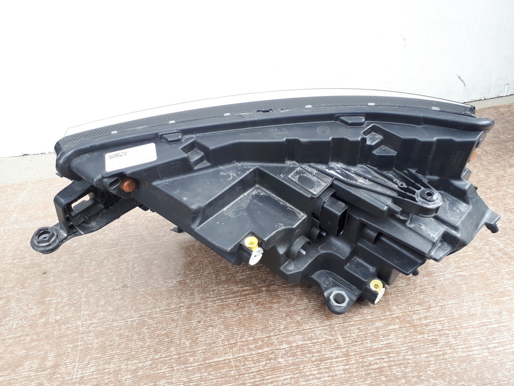 фото №12, Skoda kamiq 19- лампа перед правая передняя 658941016b