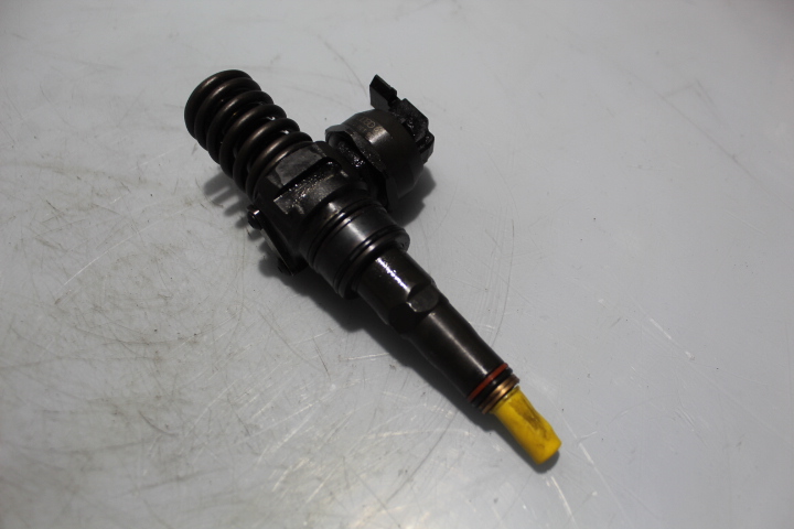 фото №1, Насос-форсунки насос-форсунка skoda octavia ii 1.9tdi