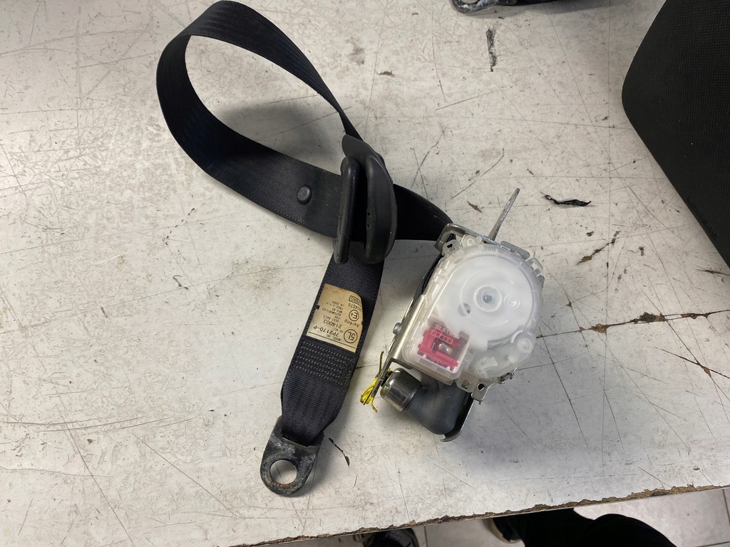 фото №11, Toyota avensis verso подушки безопасности ремни eu