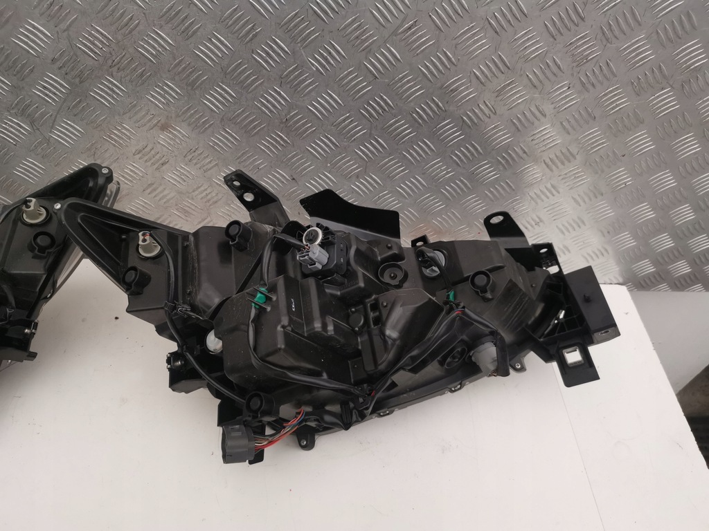 фото №13, Mazda cx5 ii 17- лампа перед ліва права ідеальний стан комплект usa