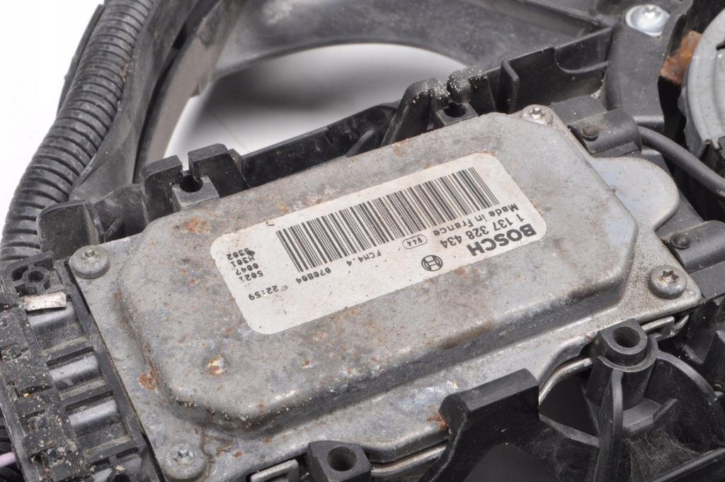 Volvo v70 xc70 s80 вентилятор радиатора 31200375 1137328434 1137328432 с Разборки