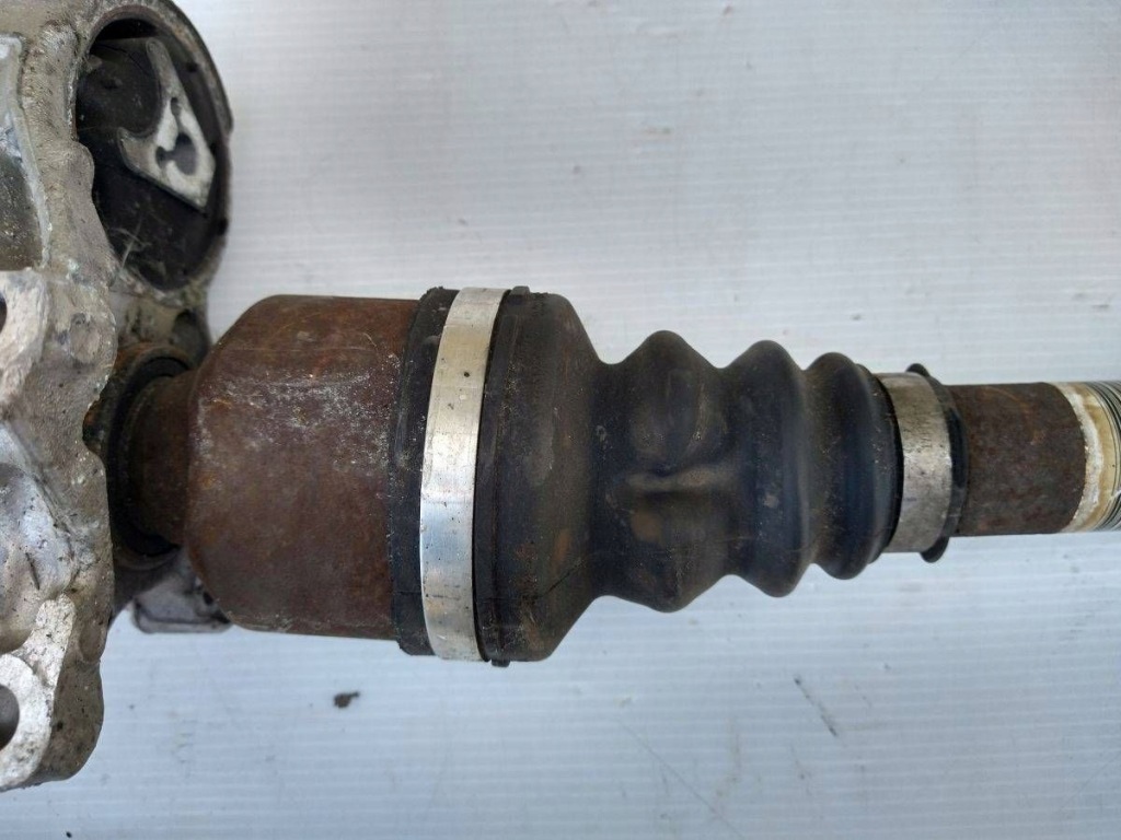 Citroen c4 2 b7 peugeot 308 t7 1.6 e-hdi приводной вал правая перед Киев