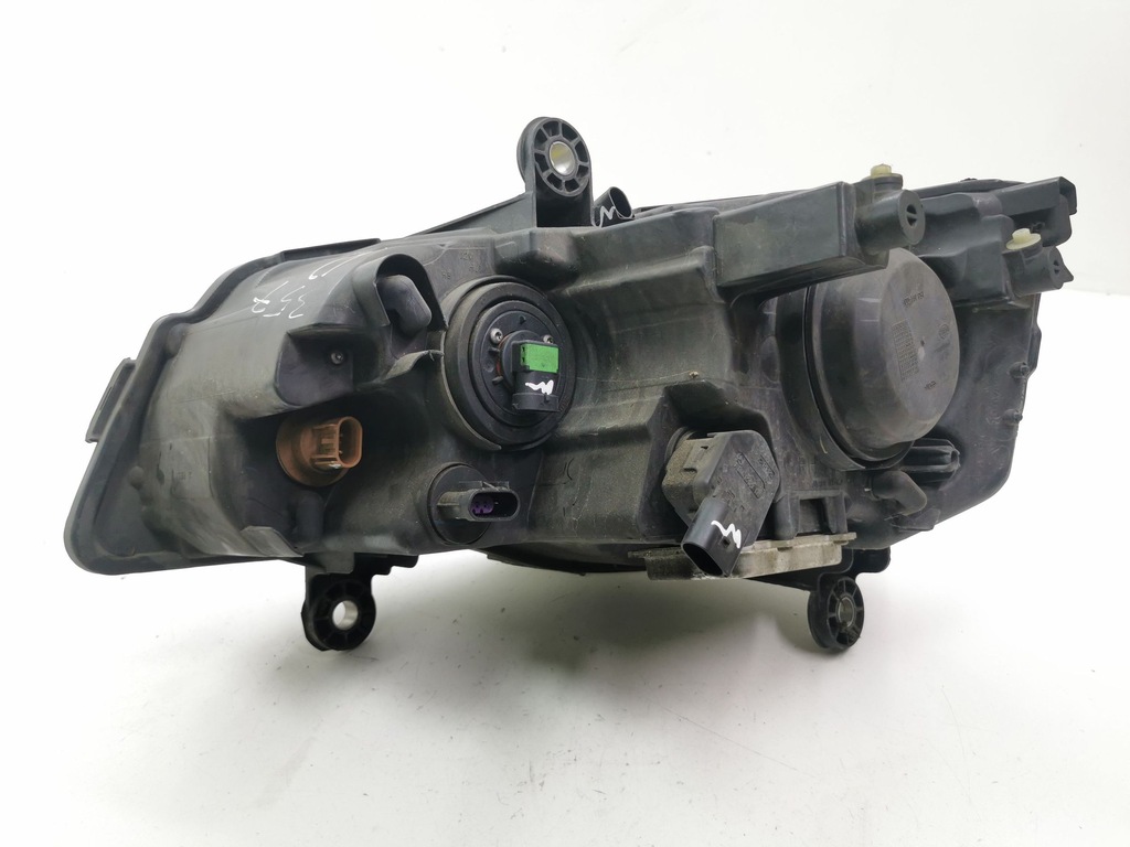 фото №7, Chrysler voyager 2008 права сторона лампа передня